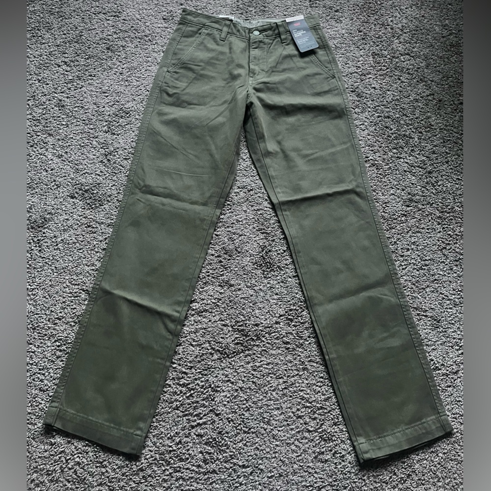 Men's Levi Chino Olive Pants